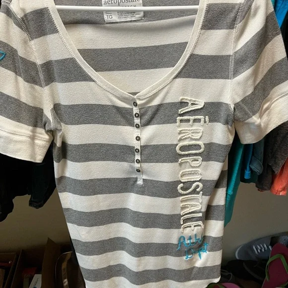 COPY - Aeropostale Shirt - Picture 1 of 7